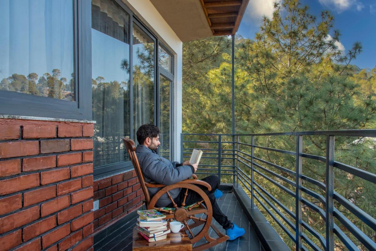 Bed and Breakfast Hillcrest Heights Kasauli Exterior foto